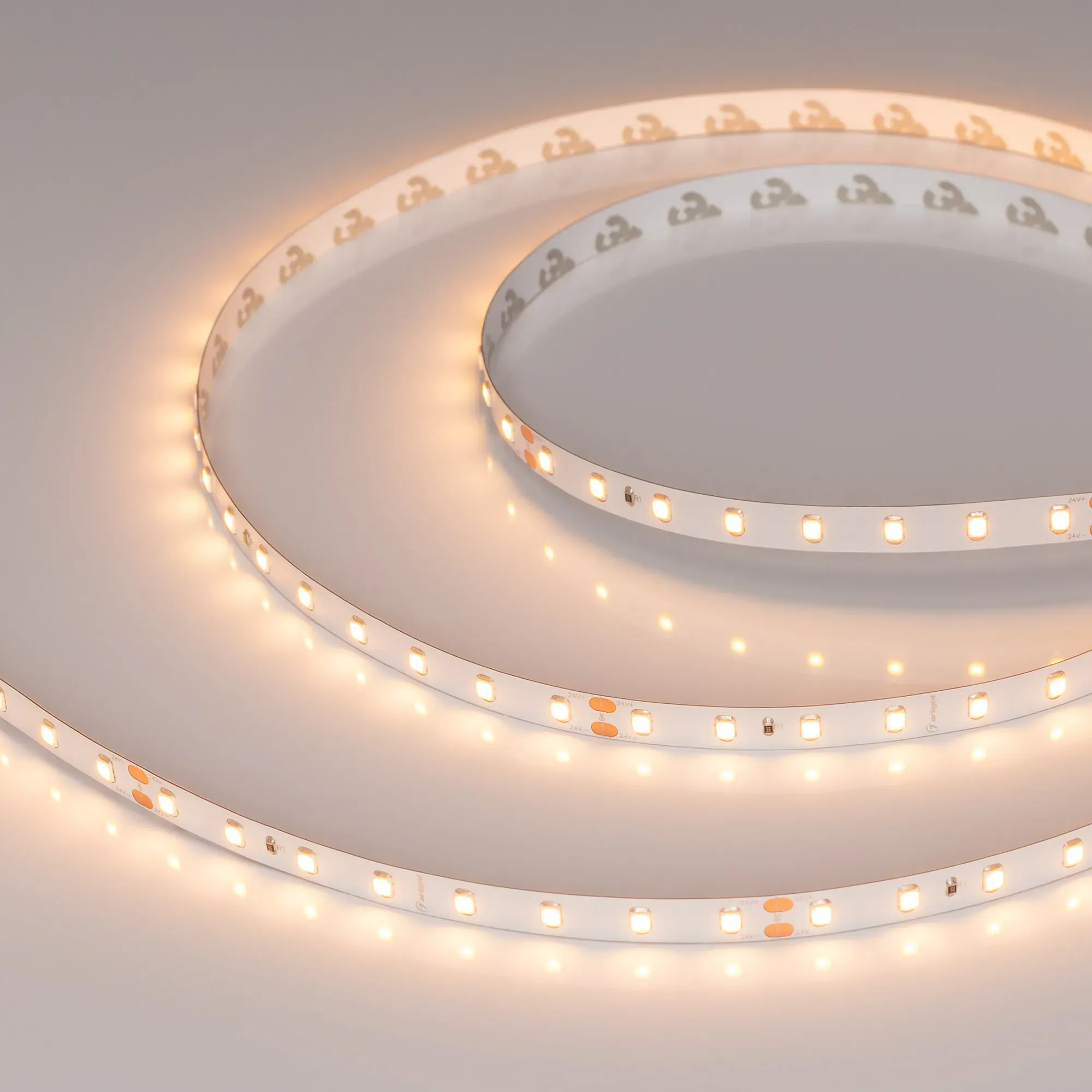 Лента светодиодная RT-A80-8mm 24V Warm2400 (6 W/m, IP20, 2835, 5m) (Arlight, высок.эфф.150 лм/Вт) - изображение товара